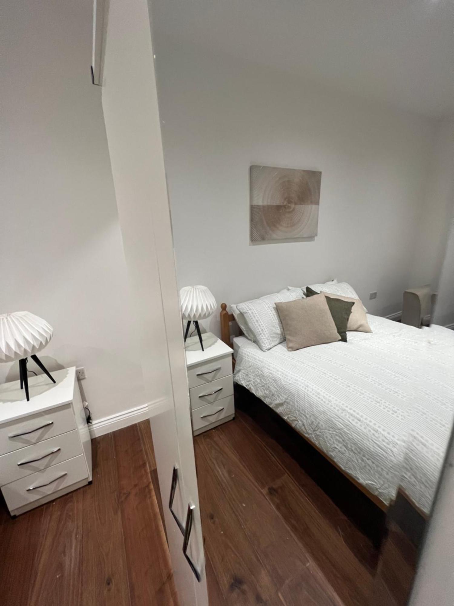 Camden Rooms 2 Londra Exterior foto